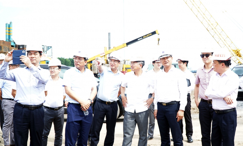 Đoàn công tác đi thực địa tại Dự án Nhà máy điện Nhơn Trạch 3 và 4 Đoàn công tác đi thực địa tại Dự án Nhà máy điện Nhơn Trạch 3 và 4