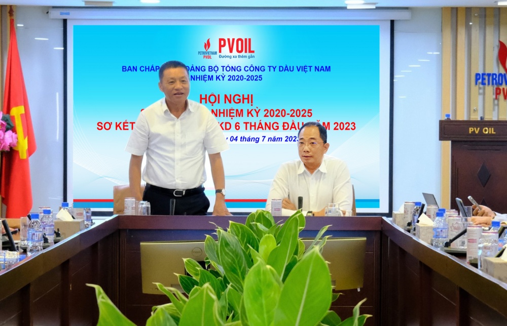 Đồng chí Đoàn Văn Nhuộm – Phó Bí thư Đảng ủy, Tổng Giám đốc Tổng công ty kết luận tại Hội nghị