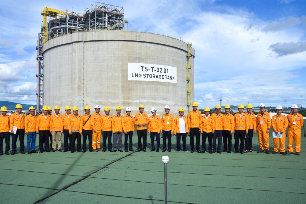 lãnh đạo tỉnh Bà Rịa - Vũng Tàu đã thị sát kho cảng cùng đoàn công tác liên ngành, đảm bảo an toàn đón chuyến tàu LNG lịch sử của ngành năng lượng Việt Nam.