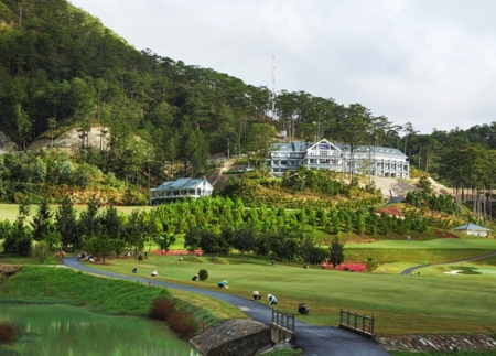 Tin bất động sản ngày 11/7: Sacom Tuyền Lâm đề nghị chuyển 5,3 ha rừng thông Đà Lạt thành khu nghỉ dưỡng