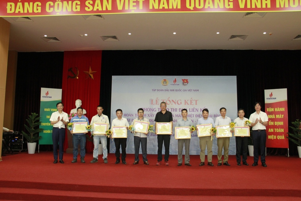 Công đoàn Dầu khí Việt Nam tổng kết Phong trào thi đua liên kết tại dự án NMNĐ Thái Bình 2