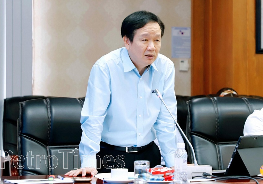 Tổng Giám đốc Petrovietnam Lê Mạnh Hùng làm việc với Vietsovpetro: Kết nối chuỗi giá trị khối E&P, chia sẻ nguồn lực linh hoạt, hiệu quả Tổng Giám đốc Petrovietnam Lê Mạnh Hùng làm việc với Vietsovpetro: Kết nối chuỗi giá trị khối E&P, chia sẻ nguồn lực linh hoạt, hiệu quả