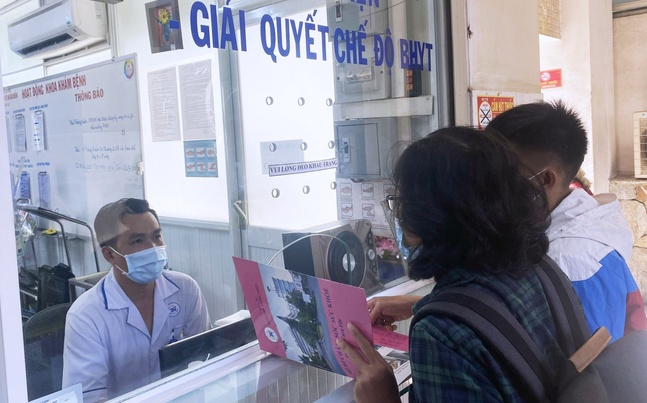 Người tham gia BHYT 5 năm liên tục "quên" quyền lợi thanh toán 100%?