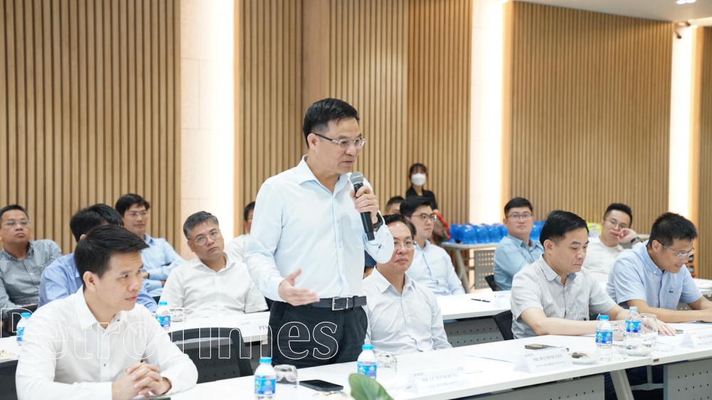 Lãnh đạo Petrovietnam thăm Tổ hợp Lọc hóa dầu Long Sơn và khảo sát khu vực dự kiến đầu tư dự án Petrovietnam thăm Tổ hợp Lọc hóa dầu Long Sơn và khảo sát khu vực dự kiến đầu tư dự án tại Long Sơn