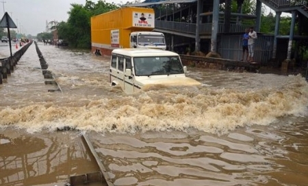 Tin Bộ Ngoại giao: Điện chia buồn về thiệt hại do lũ lụt ở Ấn Độ