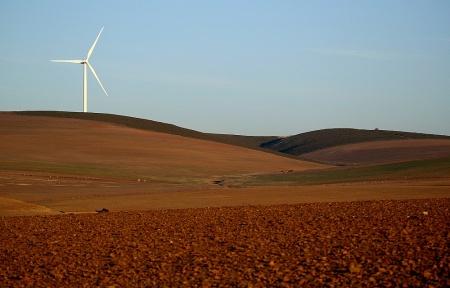 Vì sao Nam Phi “chùn bước” trước năng lượng xanh?