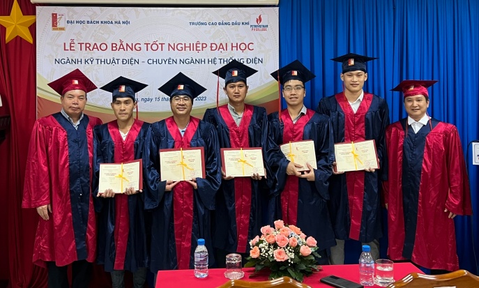 Đại học Bách khoa Hà Nội và PVCollege tổ chức Lễ trao bằng tốt nghiệp đại học cho các lớp đào tạo liên thông tại Vũng Tàu
