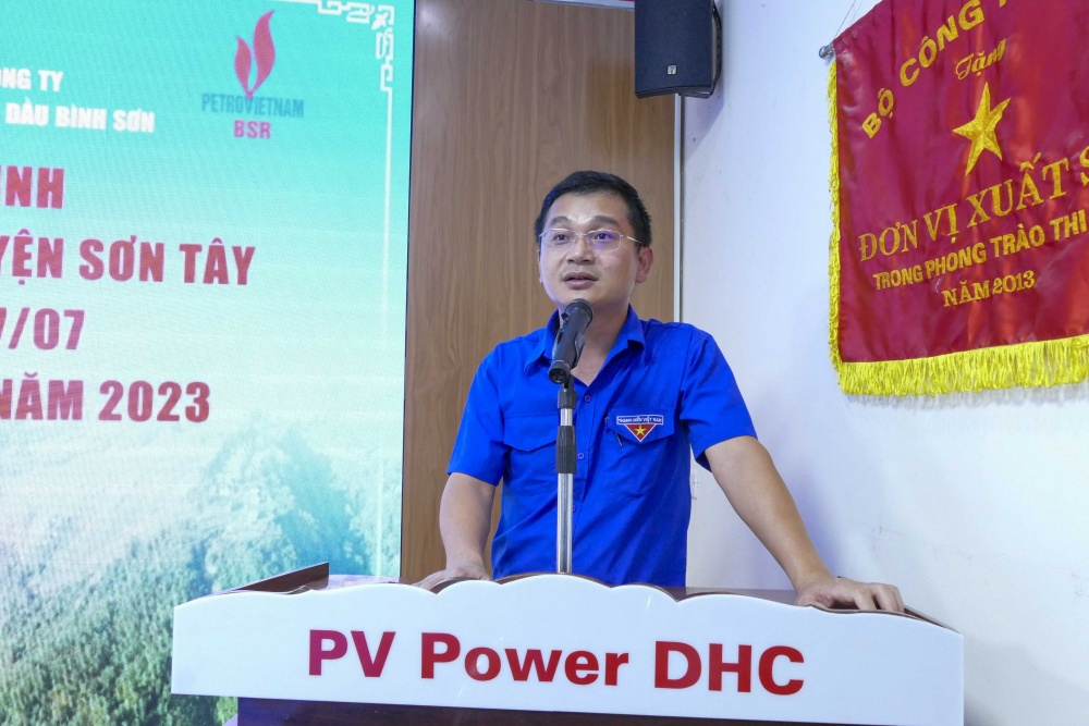Hành trình đền ơn đáp nghĩa của Đoàn Thanh niên BSR và PV Power về đến huyện Sơn Tây, Quảng Ngãi
