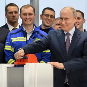 Tổng thống Vladimir Putin khởi động siêu dự án LNG 2 ở Bắc Cực