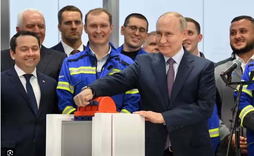 Tổng thống Vladimir Putin khởi động siêu dự án LNG 2 ở Bắc Cực
