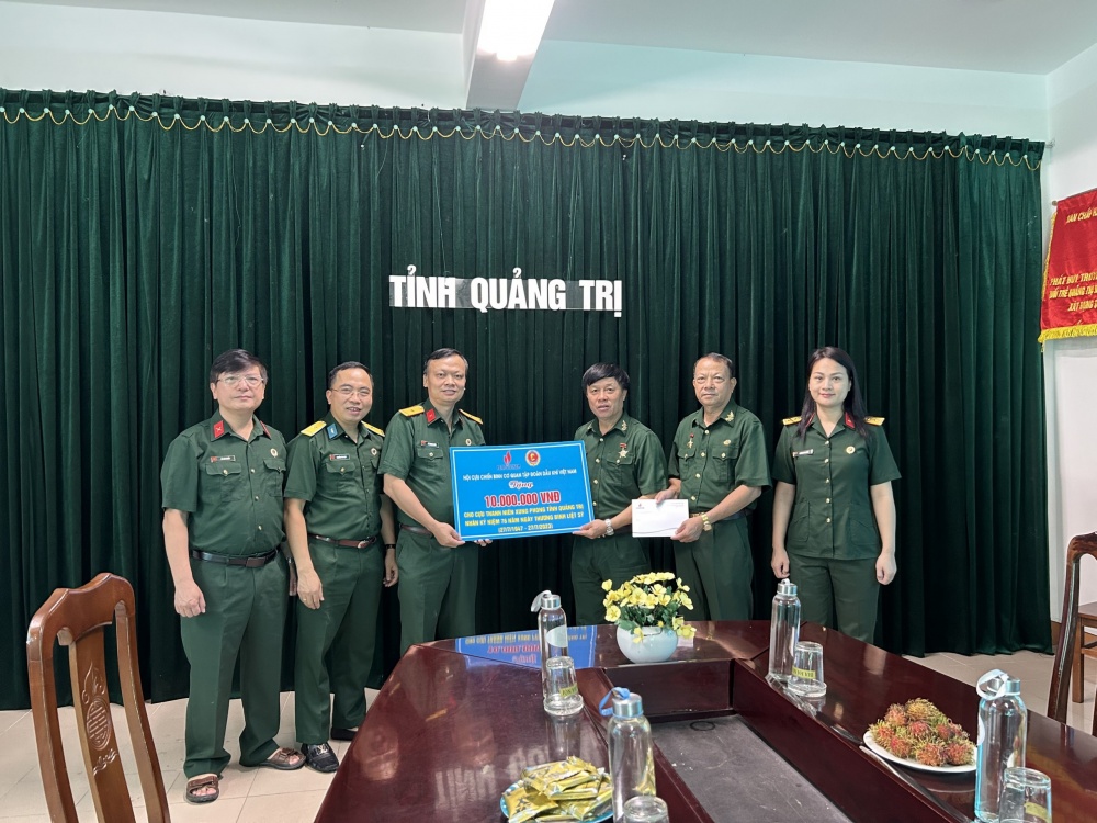 Hội CCB Cơ quan Tập đoàn tổ chức về nguồn tại miền Trung anh hùng Hội CCB Cơ quan Tập đoàn tổ chức về nguồn tại miền Trung anh hùng