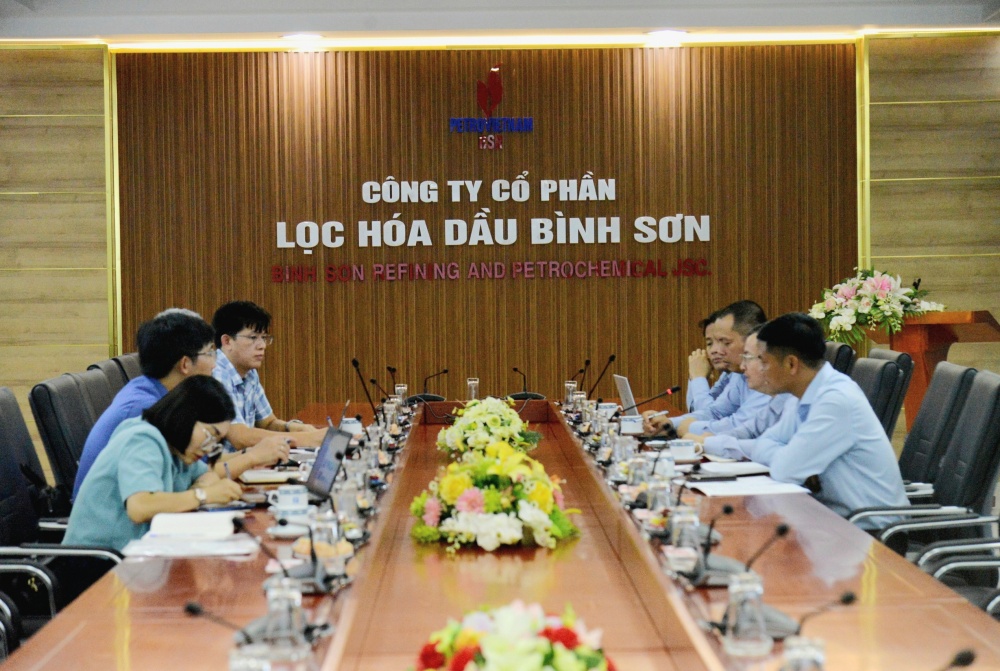 Viện Cơ khí Động lực Đại học Bách khoa Hà Nội làm việc với BSR về phát triển nhiên liệu sinh học ở Việt Nam