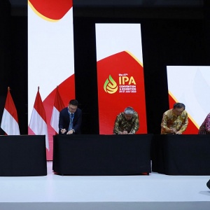 Dự án khí của Indonesia tìm được đối tác thân thiết sau nhiều năm bị trì hoãn