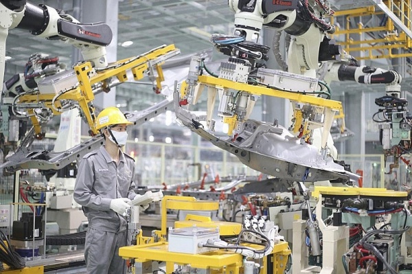 Công nghiệp chế biến, chế tạo tiếp tục dẫn đầu thu hút vốn FDI