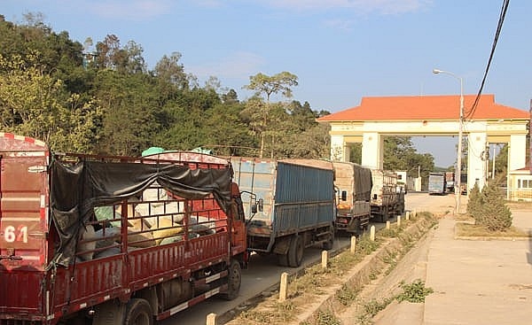 Hàng loạt cửa khẩu được khôi phục, kỳ vọng thương mại Việt Nam - Trung Quốc tiếp tục tăng trưởng