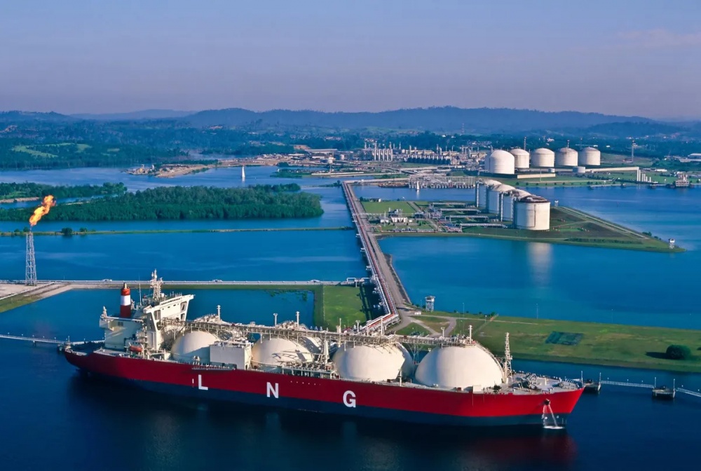 LNG của Mỹ chảy sang châu Á khi giá bán tại châu Âu đi ngang