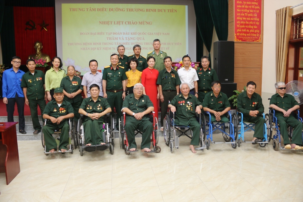 Hội CCB Tập đoàn, CĐ DKVN tri ân người có công tại Duy Tiên, Hà Nam