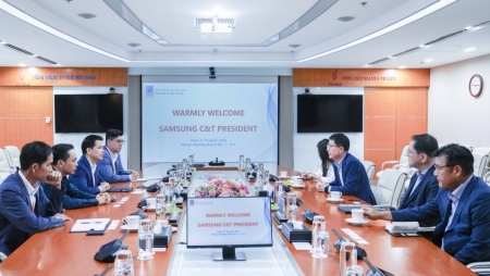 Tổng Giám đốc PV GAS tiếp đoàn công tác cấp cao Samsung C&T: trao đổi hợp tác trong lĩnh vực LNG