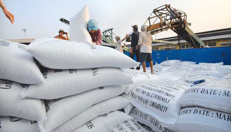 Tin tức kinh tế ngày 6/8: Giá gạo xuất khẩu chính thức vượt mốc 600 USD/tấn
