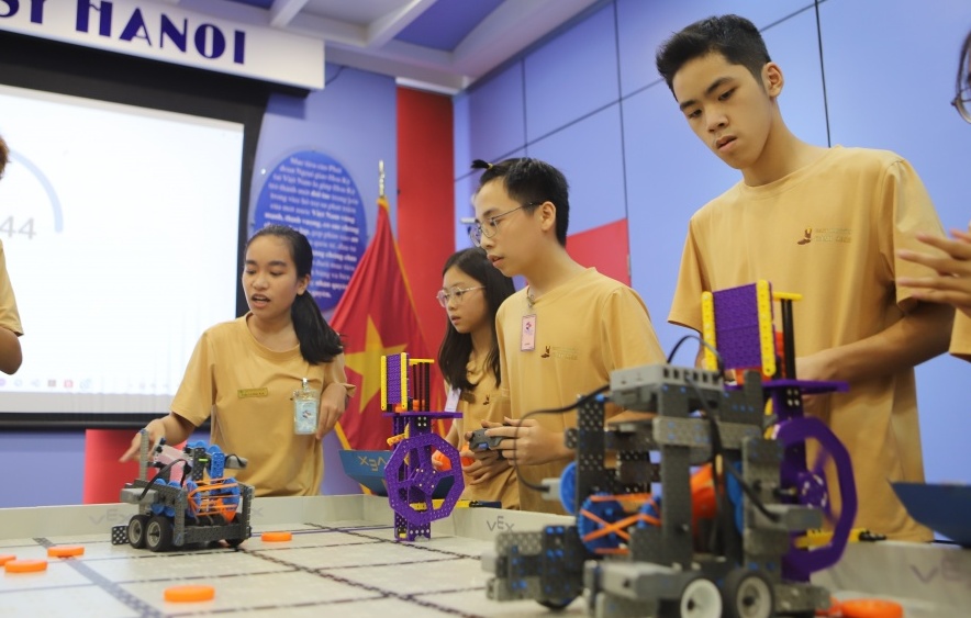 GART Robotics Camp 2023 - Chắp cánh đam mê khoa học
