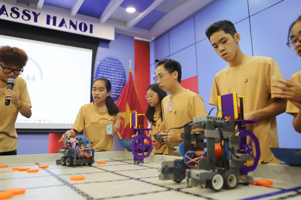GART Robotics Camp 2023 - Chắp cánh đam mê khoa học