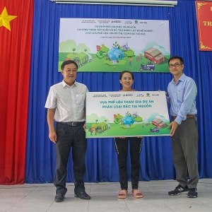 Tập huấn và hỗ trợ năng lực nghề nghiệp cho các vựa phế liệu và người thu gom rác tái chế trên địa bàn thành phố Vũng Tàu