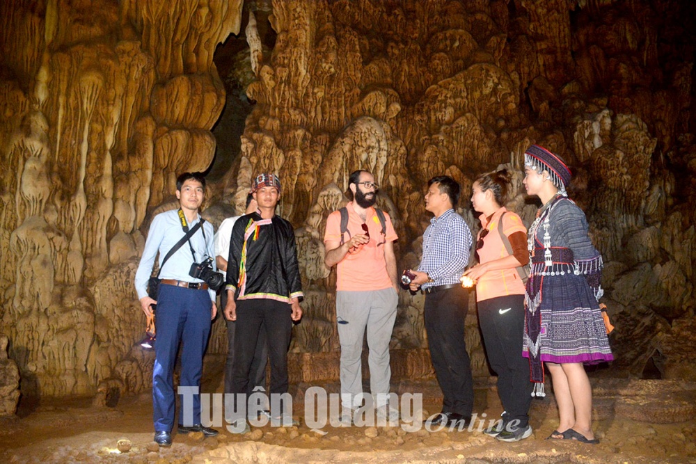 Tuyên Quang: Khai thác tiềm năng hang động để phát triển du lịch