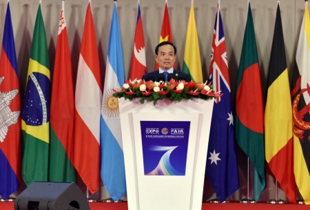 Phó Thủ tướng Trần Lưu Quang dự Hội chợ Trung Quốc - Nam Á và Hội chợ Xuất nhập khẩu Côn Minh