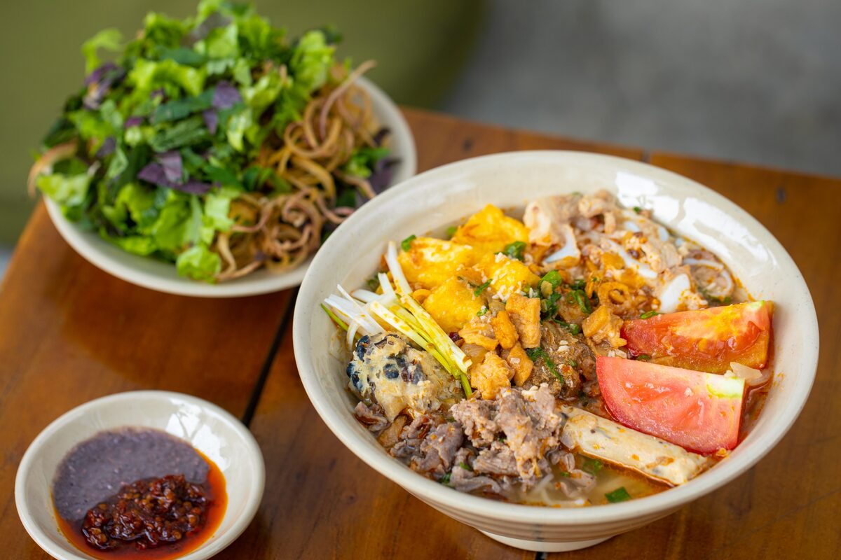 TasteAtlas giới thiệu những món sợi phổ biến nhất của Việt Nam