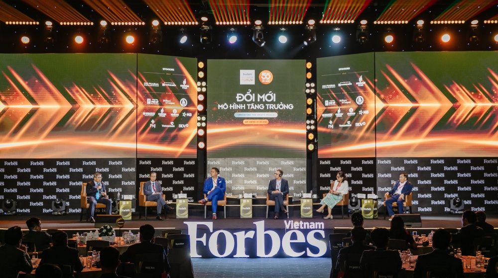 Diễn đàn Kinh doanh thường niên của Forbes Việt Nam năm 2023 có chủ đề “Đổi mới mô hình tăng trưởng”   