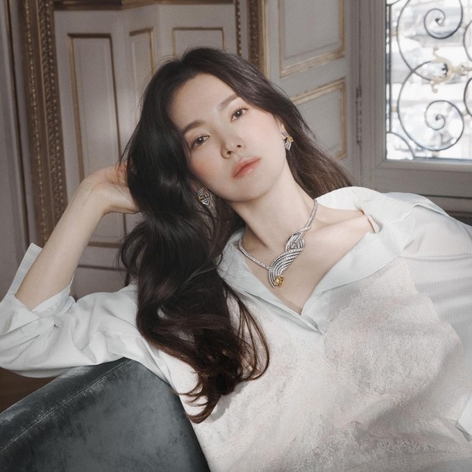 Bất ngờ với cát-xê quảng cáo hàng tỷ đồng của Song Hye Kyo - 1