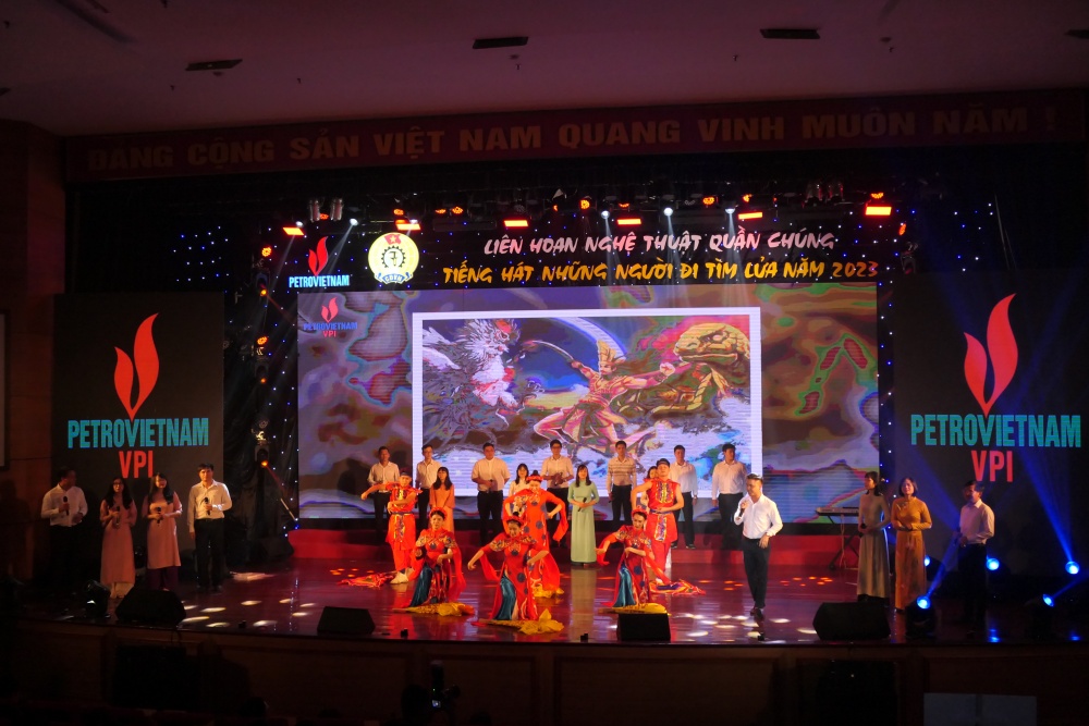 25 tiết mục đặc sắc tham gia Liên hoan “Tiếng hát những người đi tìm lửa” năm 2023 khu vực phía Bắc 25 tiết mục đặc sắc tham gia Liên hoan “Tiếng hát những người đi tìm lửa” năm 2023 khu vực phía Bắc