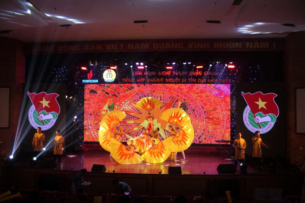 25 tiết mục đặc sắc tham gia Liên hoan “Tiếng hát những người đi tìm lửa” năm 2023 khu vực phía Bắc 25 tiết mục đặc sắc tham gia Liên hoan “Tiếng hát những người đi tìm lửa” năm 2023 khu vực phía Bắc