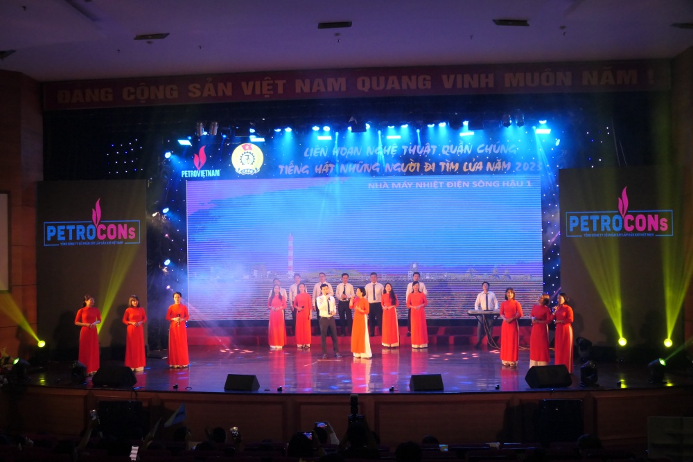 25 tiết mục đặc sắc tham gia Liên hoan “Tiếng hát những người đi tìm lửa” năm 2023 khu vực phía Bắc 25 tiết mục đặc sắc tham gia Liên hoan “Tiếng hát những người đi tìm lửa” năm 2023 khu vực phía Bắc