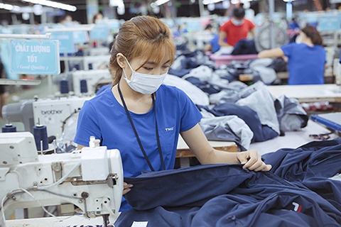 Tin tức kinh tế ngày 24/8: Đơn đặt hàng ngành dệt may dự kiến cải thiện từ quý IV/2023