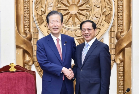 Bộ trưởng Ngoại giao Bùi Thanh Sơn tiếp Chủ tịch Đảng Công minh Nhật Bản Yamaguchi Natsuo