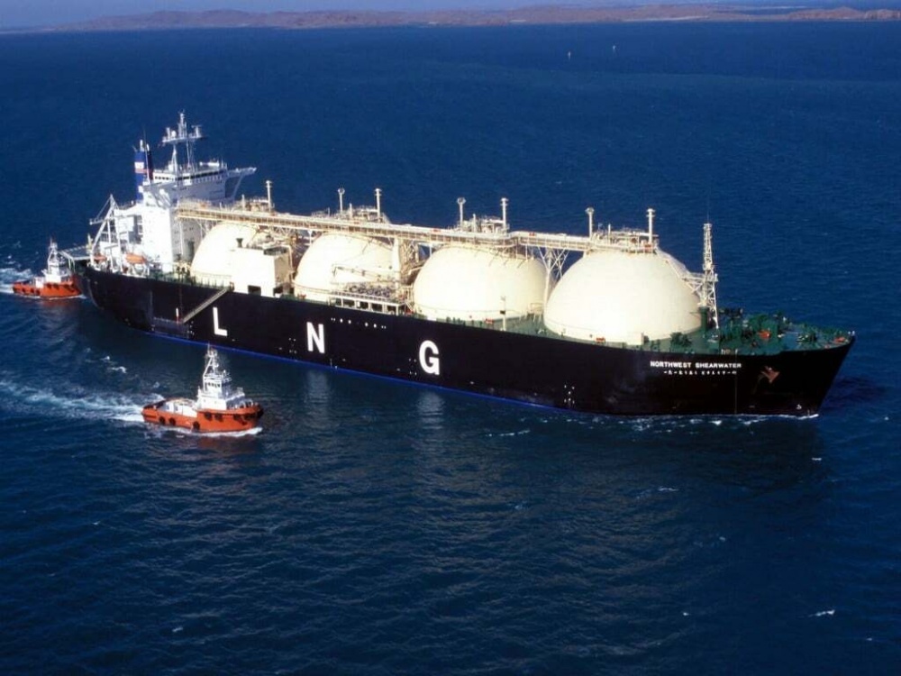 Phân tích nguy cơ diễn biến giá LNG châu Á