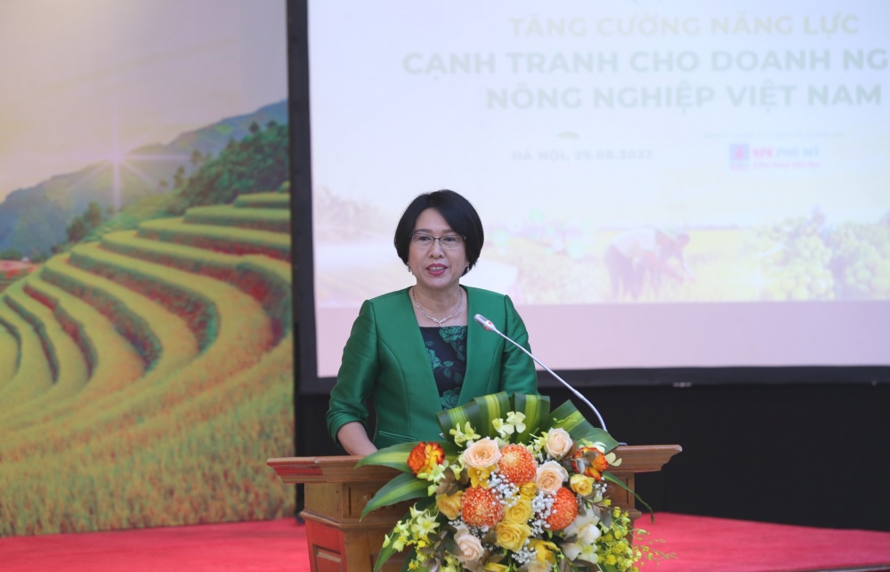 Giải pháp tăng cường năng lực cạnh tranh cho doanh nghiệp nông nghiệp Việt Nam