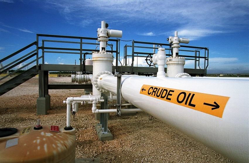 Tồn kho dầu của Mỹ giảm nhiều hơn dự kiến do xuất khẩu và nhu cầu lọc dầu tăng mạnh