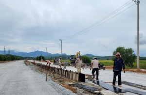 Quảng Ngãi: Đường dài 8,7 km tại KKT Dung Quất được thông sau 8 năm xây dựng