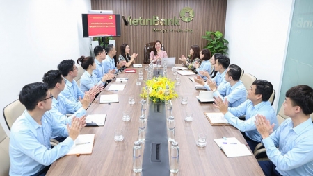 Đổi mới phương thức lãnh đạo của Đảng từ phát huy vai trò của người đứng đầu cấp ủy: Nhìn từ Đảng bộ Ngân hàng thương mại cổ phần Công thương Việt Nam Chi nhánh Thăng Long