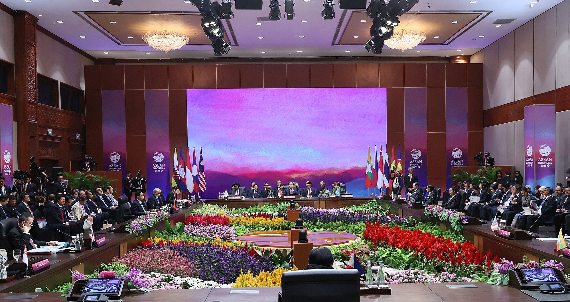 Khẳng định một ASEAN đoàn kết, tầm vóc và hợp tác