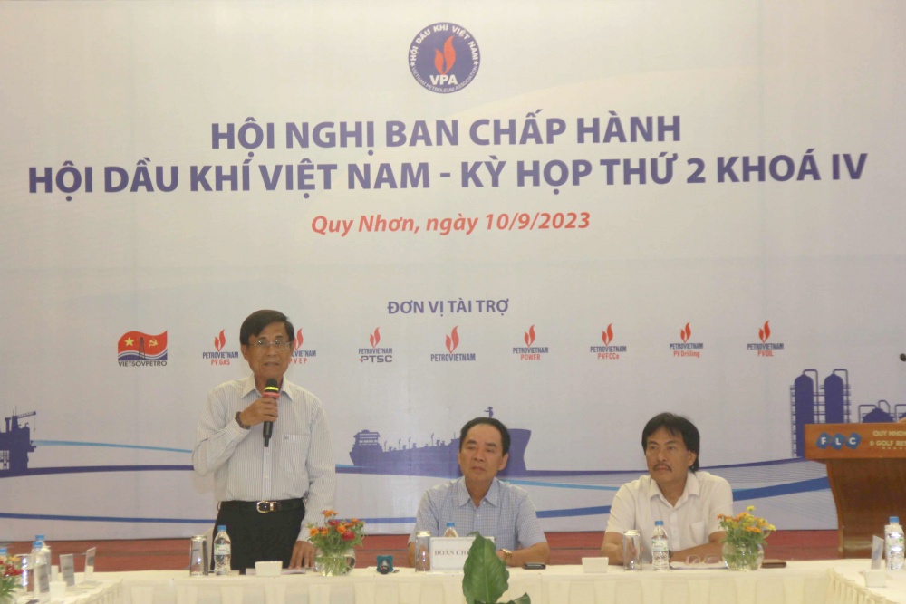 Hội Dầu khí Việt Nam tổ chức hội nghị BCH – kỳ họp thứ 2 khoá IV