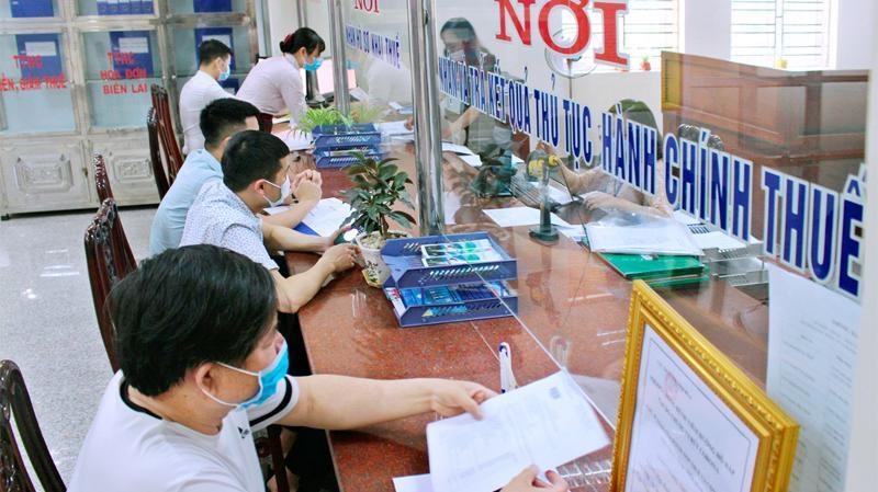 Quảng Nam: Vì sao Giám đốc CTCP Xây dựng Minh Hoàng Long bị hoãn xuất cảnh?