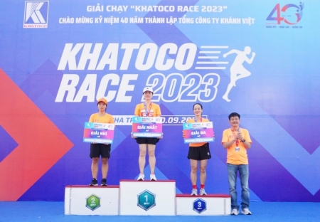 Giải chạy Khatoco Race 2023 thu hút hơn 1.300 vận động viên tham gia