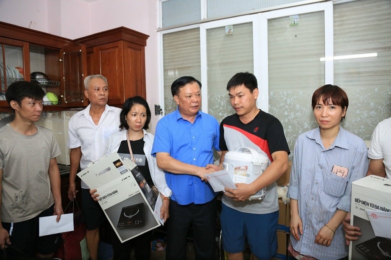 Hà Nội: Hỗ trợ toàn bộ chi phí điều trị đối với người bị thương trong vụ cháy tại phố Khương Hạ