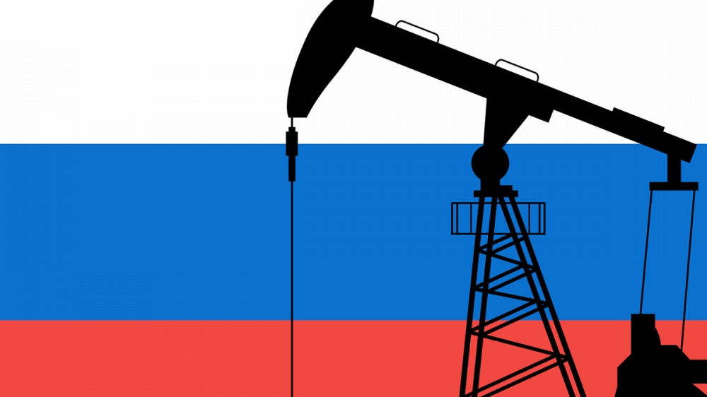 Giá dầu tăng, Nga tiếp tục tăng thuế