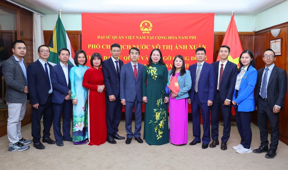 Phó Chủ tịch nước Võ Thị Ánh Xuân gặp gỡ doanh nghiệp Nam Phi và Đại sứ quán, cộng đồng người Việt tại Nam Phi