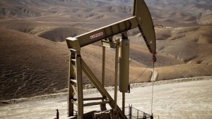 Sản lượng dầu của Mỹ từ các khu vực khai thác đá phiến hàng đầu giảm tháng thứ ba liên tiếp