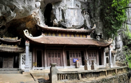 Chùa Bích Động - Ngôi chùa cổ kính trong lòng di sản